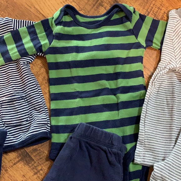 Carter’s Bundle Size 3m - Picture 4 of 7